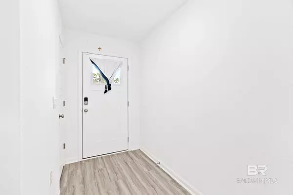 31922 N Lyon Road, Daphne, AL 36527