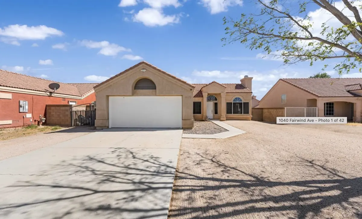 1040 Fairwind Ave, Rosamond, CA 93560-6644