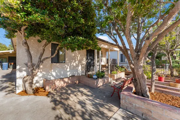 402 N McKinley Ave, Oxnard, CA 93030-3651