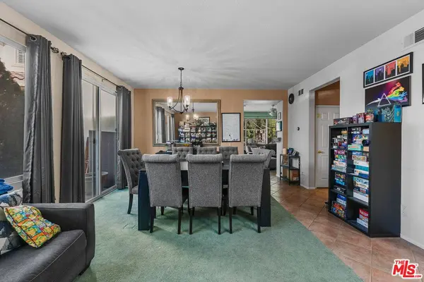 18604 Eos Ln, Canyon Country, CA 91351