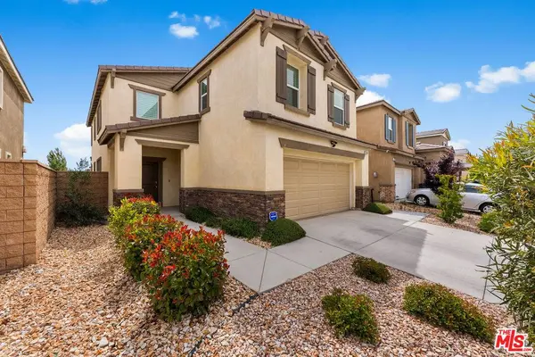 13041 Echo Valley St, Victorville, CA 92392
