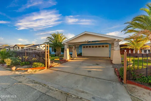 17104 Schollview AVE, Palmdale, CA 93591