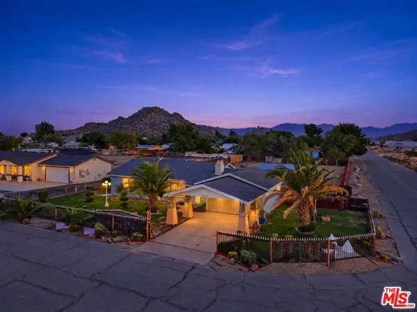 17104 Schollview Ave, Palmdale, CA 93591
