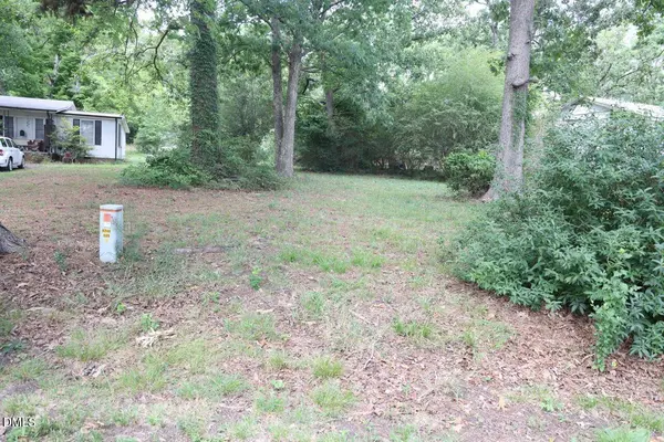 106 Knot CIR, Sanford, NC 27332