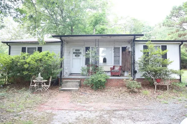 106 Knot CIR, Sanford, NC 27332