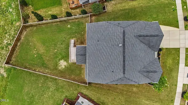 237 Cahors TRL, Holly Springs, NC 27540