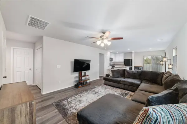 10623 Red Orchid DR, Houston, TX 77016