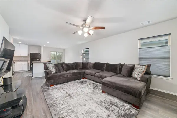 10623 Red Orchid DR, Houston, TX 77016