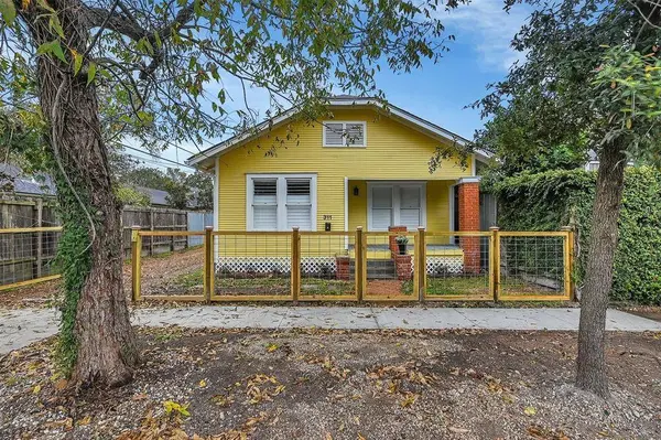 311 E 8th ST, Houston, TX 77007