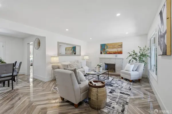 15919 Windsor DR, Castro Valley, CA 94578
