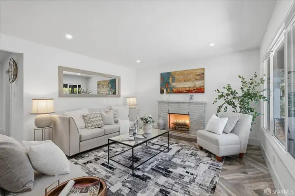 15919 Windsor DR, Castro Valley, CA 94578