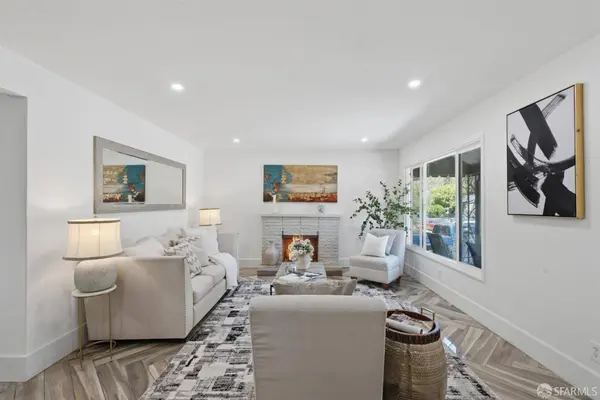15919 Windsor DR, Castro Valley, CA 94578