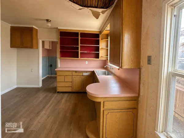 7400 Fresno ST, Oakland, CA 94605