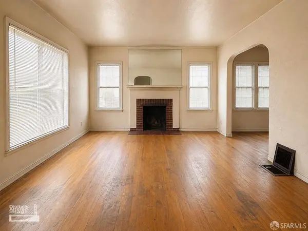 7400 Fresno ST, Oakland, CA 94605