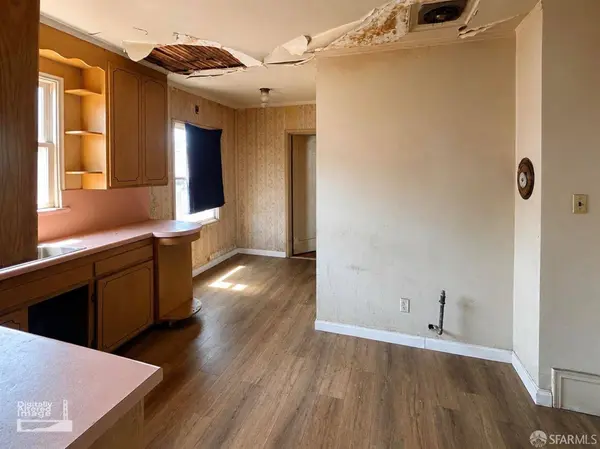 7400 Fresno ST, Oakland, CA 94605