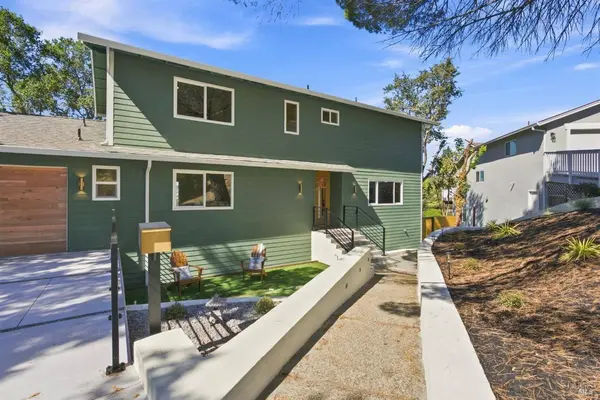 19 Tilden DR, Novato, CA 94947
