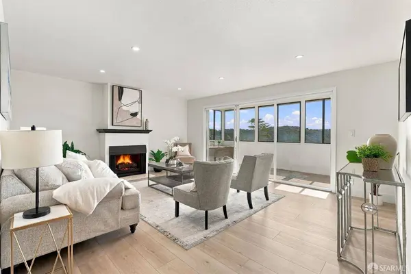 1343 Palos Verdes DR #8, San Mateo, CA 94403