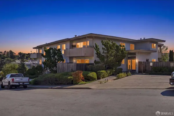 1343 Palos Verdes DR #8, San Mateo, CA 94403