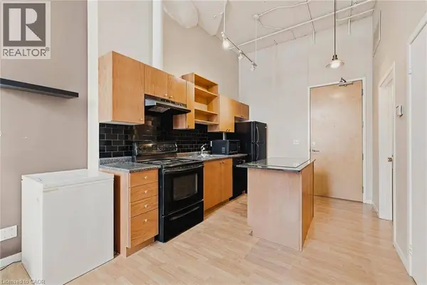 410 KING ST West #124, Kitchener, ON N2G1C3