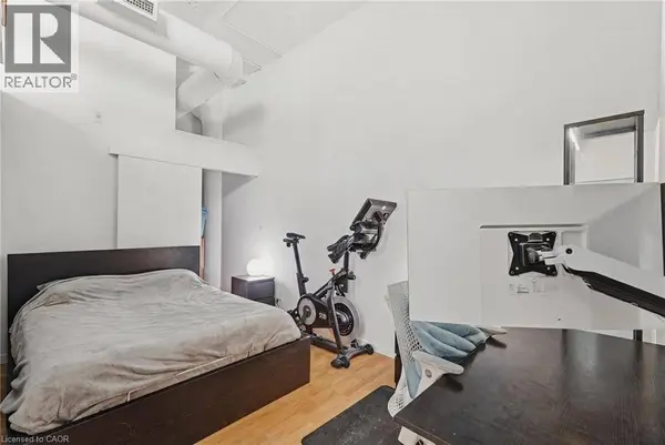 410 KING ST West #124, Kitchener, ON N2G1C3