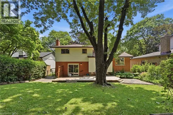 356 COLERIDGE Place, Waterloo, ON N2L2V8