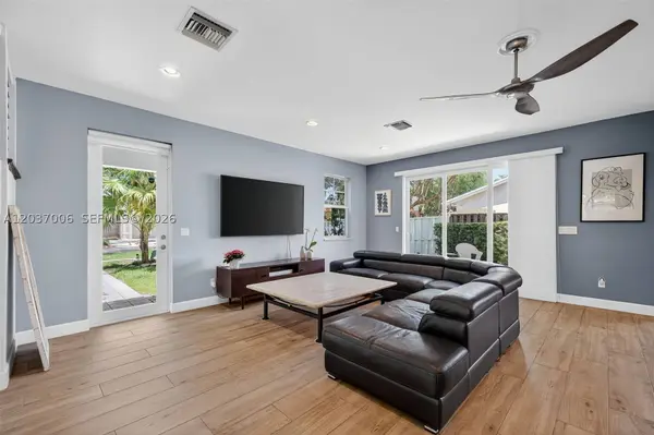 608 SW 15th St, Fort Lauderdale, FL 33315