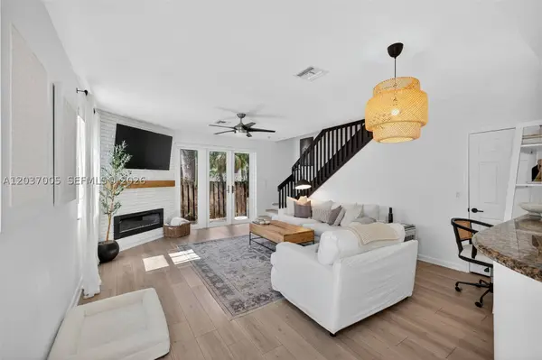 1214 W Las Olas Blvd, Fort Lauderdale, FL 33312