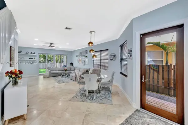853 SW 11th Ct, Fort Lauderdale, FL 33315