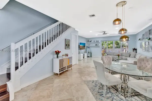 853 SW 11th Ct, Fort Lauderdale, FL 33315