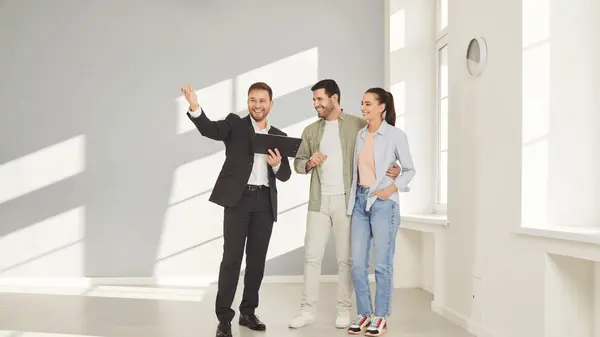 What Questions Should I Ask When Viewing a House?,Kyle Powers