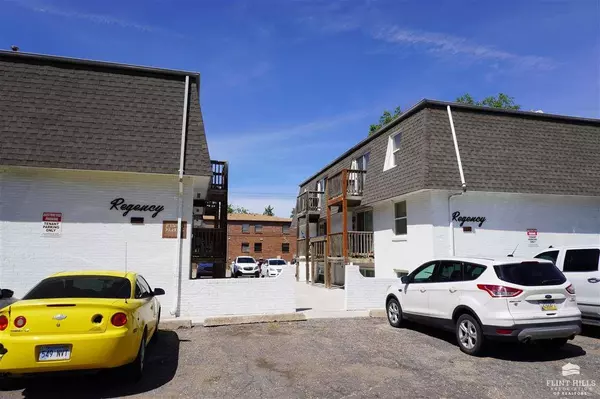 1210 Vattier ST, Manhattan, KS 66502