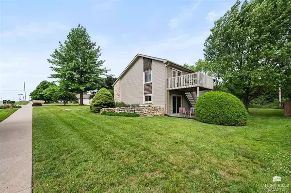 1230 Caroline AVE, Junction City, KS 66441