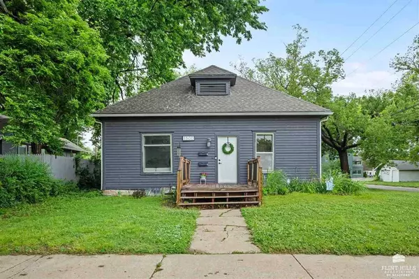 1500 Houston ST, Manhattan, KS 66502