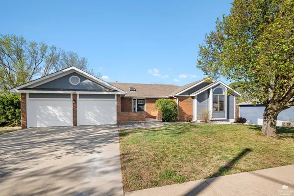 118 S Kiowa CT, Junction City, KS 66441