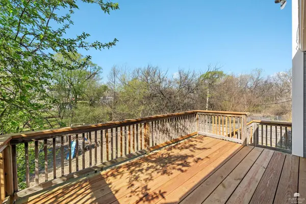 118 S Kiowa CT, Junction City, KS 66441