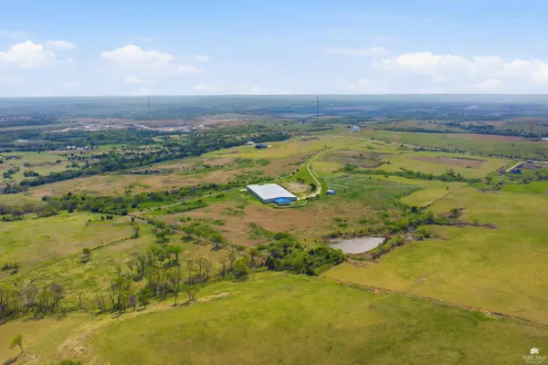10465 Elizas RD, St. George, KS 66535