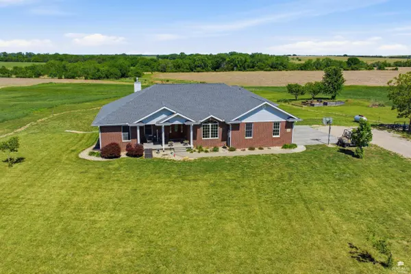 9500 Condray RD, Manhattan, KS 66503