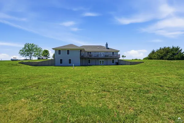 9500 Condray RD, Manhattan, KS 66503