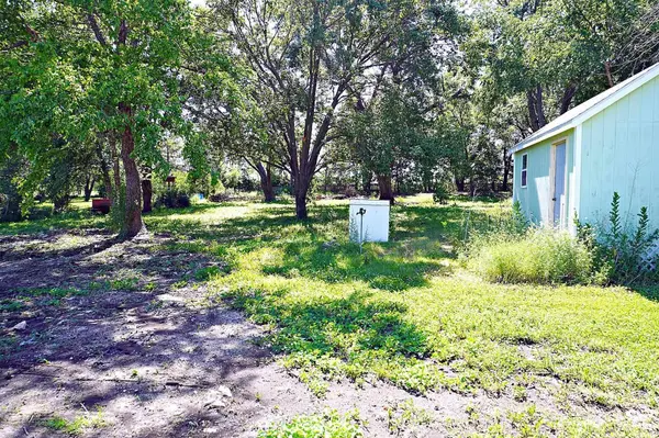 5290 Ashley RD, Wamego, KS 66547