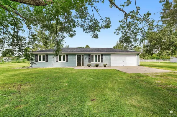 2417 Brookfield DR, Manhattan, KS 66503