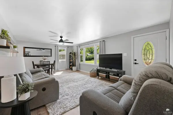 2508 Church CIR, Manhattan, KS 66502