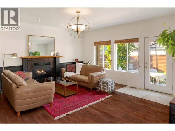 1818 Bowes Street, Kelowna, BC V1Y0B3