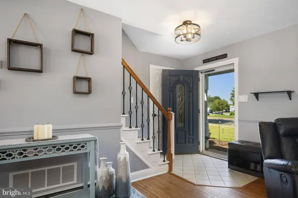 103 STERLING DR, Perkasie, PA 18944