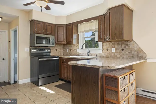 103 STERLING DR, Perkasie, PA 18944