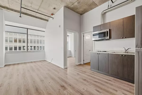 Kitchener, ON N2H 4Y5,141 Ontario St N