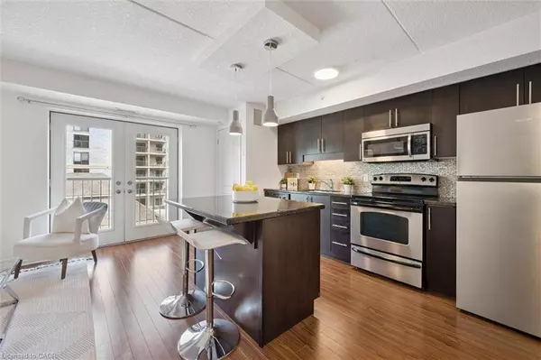 776 Laurelwood Drive #307, Waterloo, ON N2V 0A8