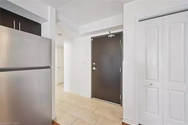 776 Laurelwood Drive #307, Waterloo, ON N2V 0A8