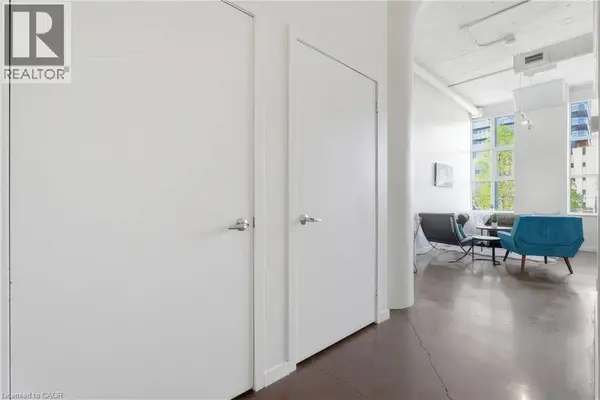 404 West KING ST West #212, Kitchener, ON N2G4Z9