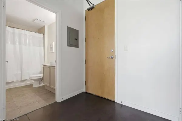 404 King Street W #212, Kitchener, ON N2G 4Z9