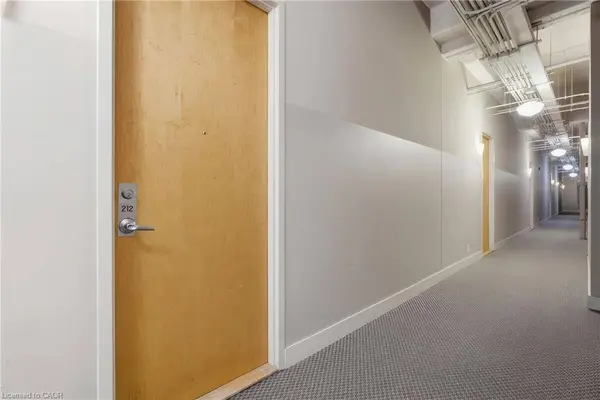 404 King Street W #212, Kitchener, ON N2G 4Z9